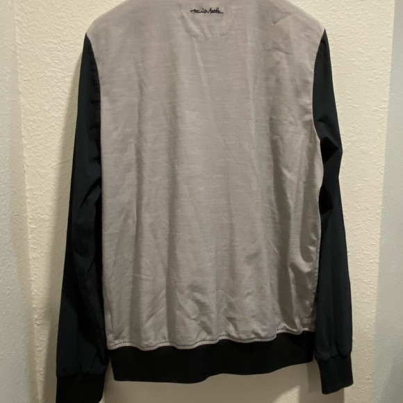 Travis Matthew Zip Up Jacket Size: M - Picture 7 of 8